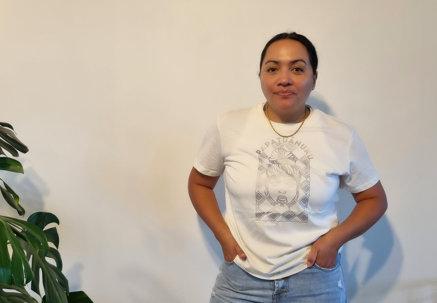 Papatūānuku Tee