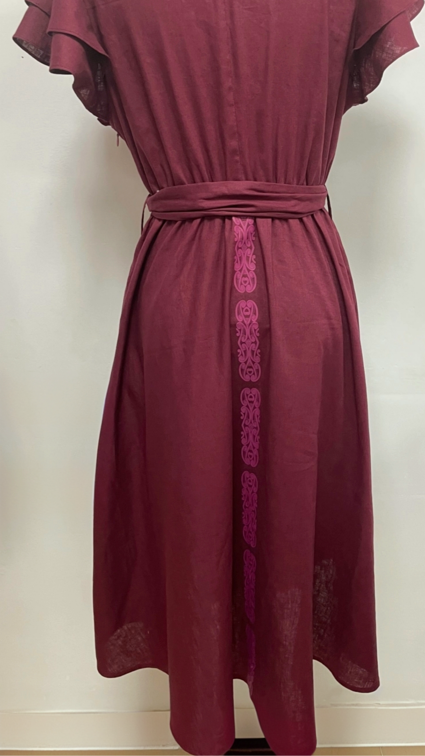 Huatau Dress Sample Sale
