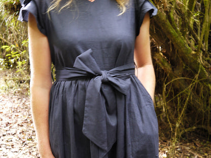 Huatau Dress in Navy