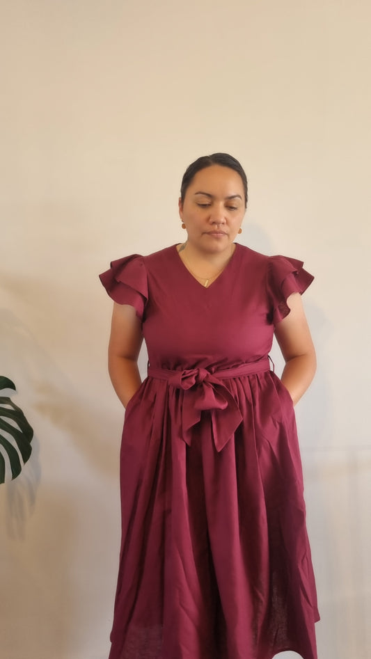Huatau Dress Sample Sale