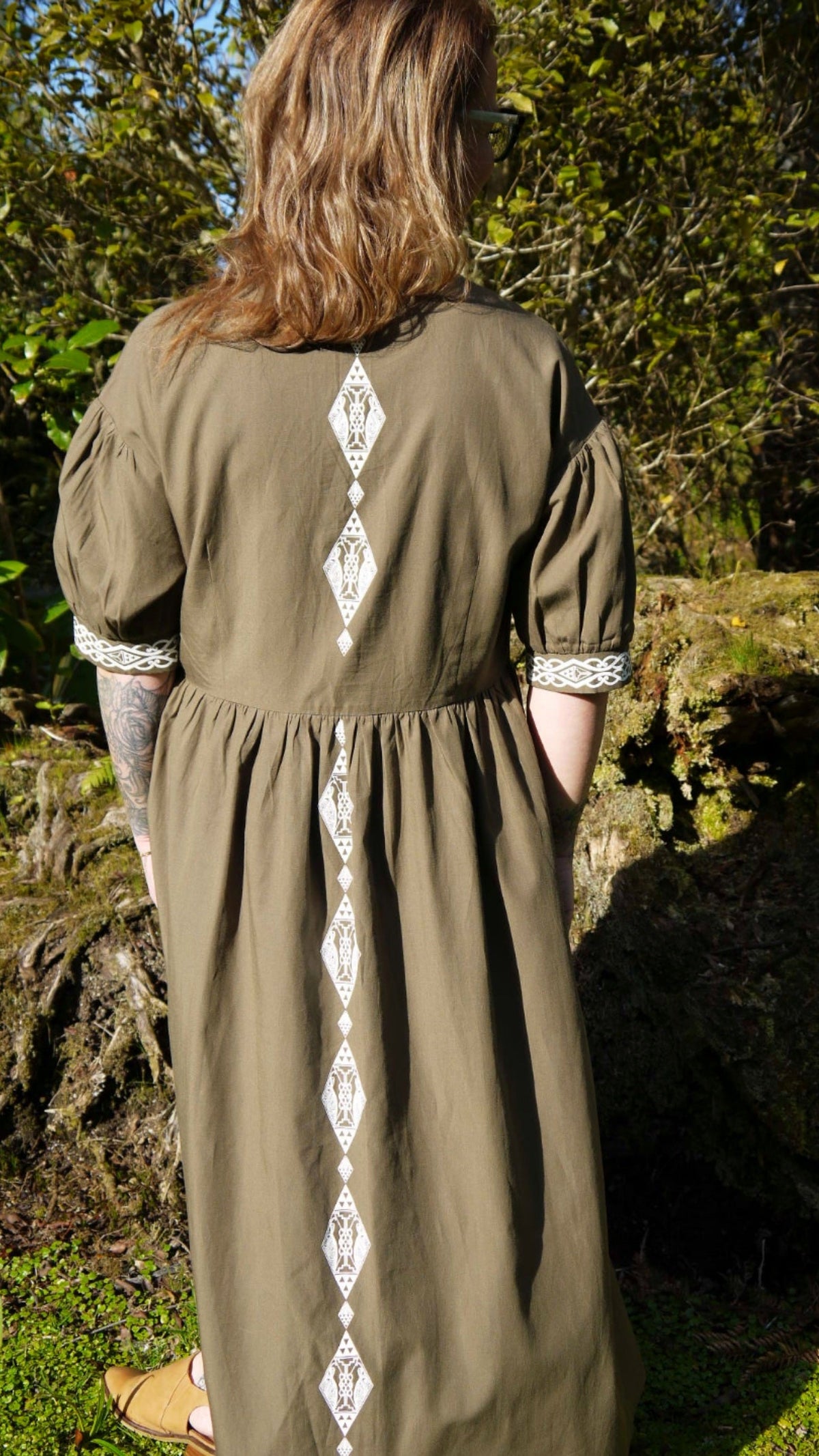 Pātiki Midi Dress Olive Green