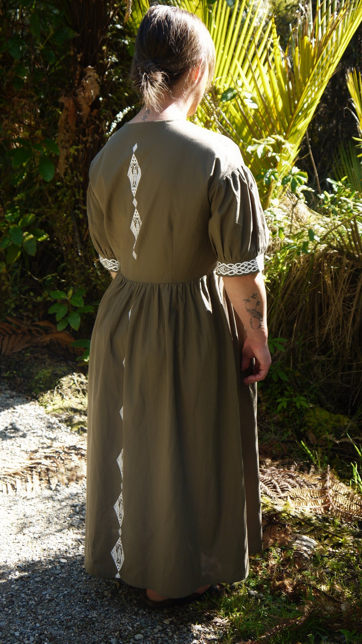 Pātiki Midi Dress Olive Green